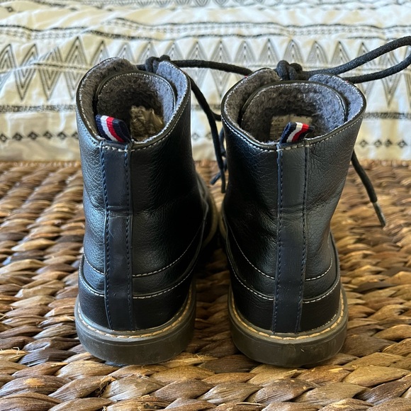 Tommy Hilfiger Kids Boys Black Leather Ankle Combat Boots Size 13 Ronald - Picture 5 of 8